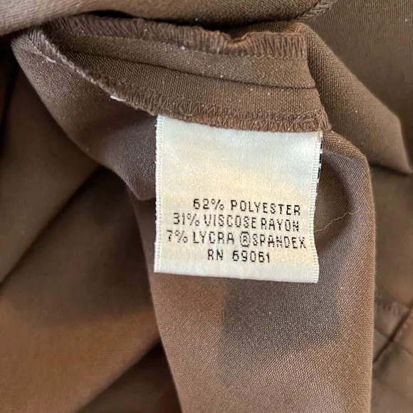 Talbots - Beautiful Brown Buttoned Dress - Size 12 Petite - Picture 13 of 16